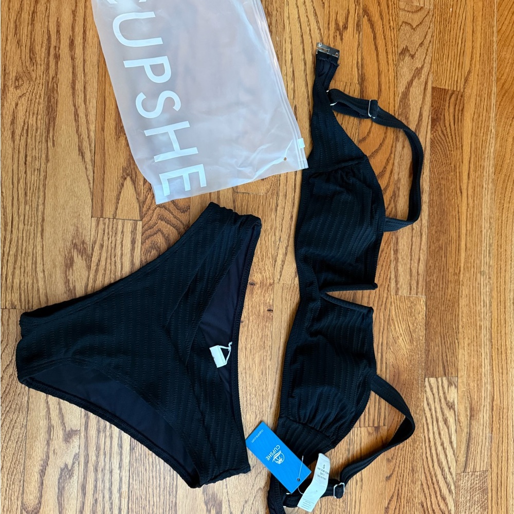 CUPSHE Elegant Black Bikini